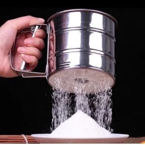 Polvilhador em Aço Inox: Praticidade e Precisão para Suas Receitas